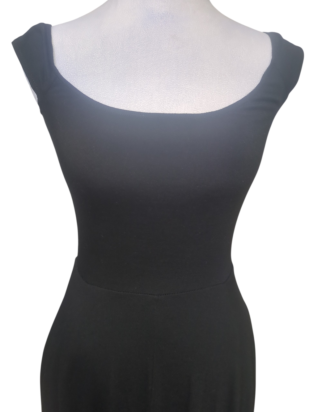 Reformation Black Scoop Neck Maxi Dress With Pockets - Picture 4 of 8